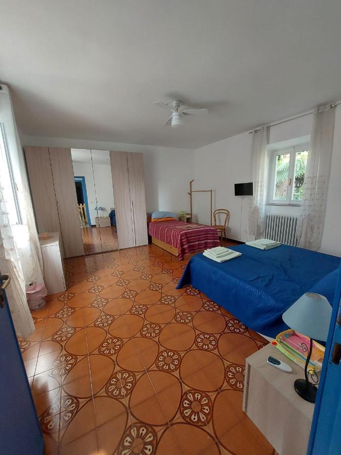 Villa Da Simona- Casa 4 Posti Letto + 4 Aggiuntivi à Arona Extérieur photo