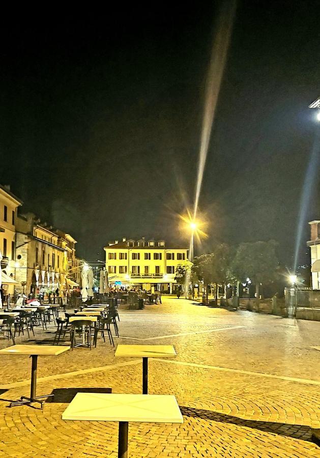 Villa Da Simona- Casa 4 Posti Letto + 4 Aggiuntivi à Arona Extérieur photo